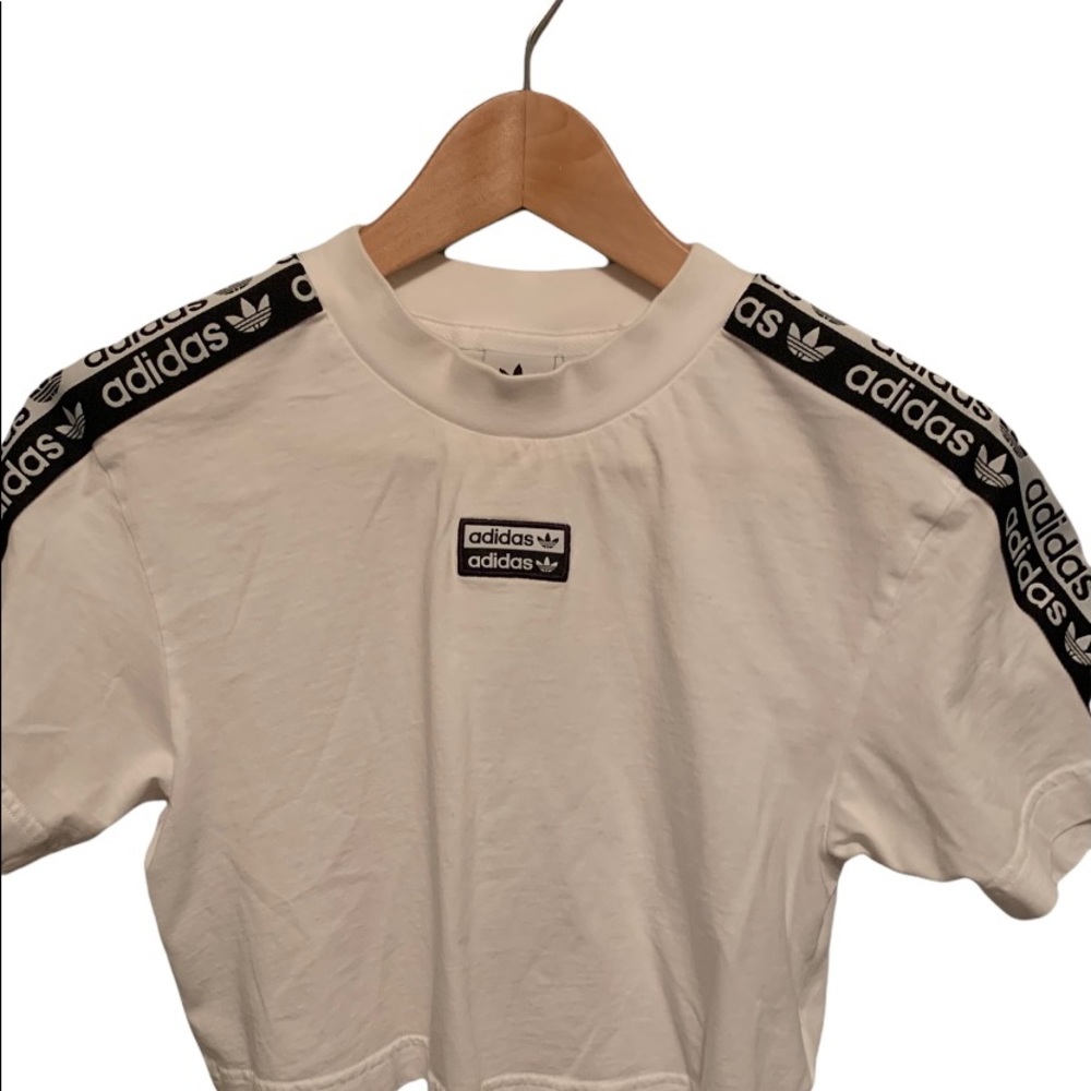 Adidas T-shirt